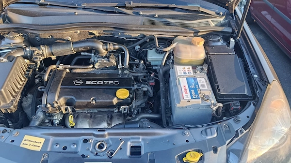 OPEL Astra 2009 — imagine 14