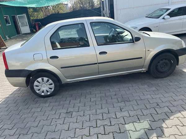 DACIA Logan 2004 — imagine 3