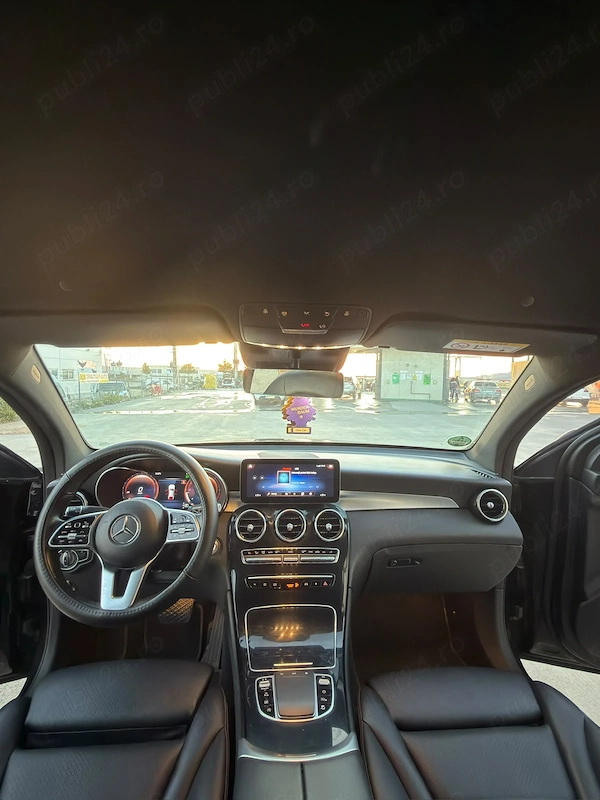 MERCEDES-BENZ GLC 2022 — imagine 9