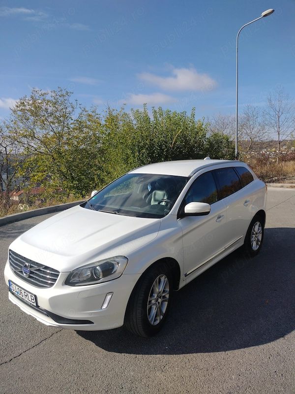 VOLVO XC60 2015 — imagine 1
