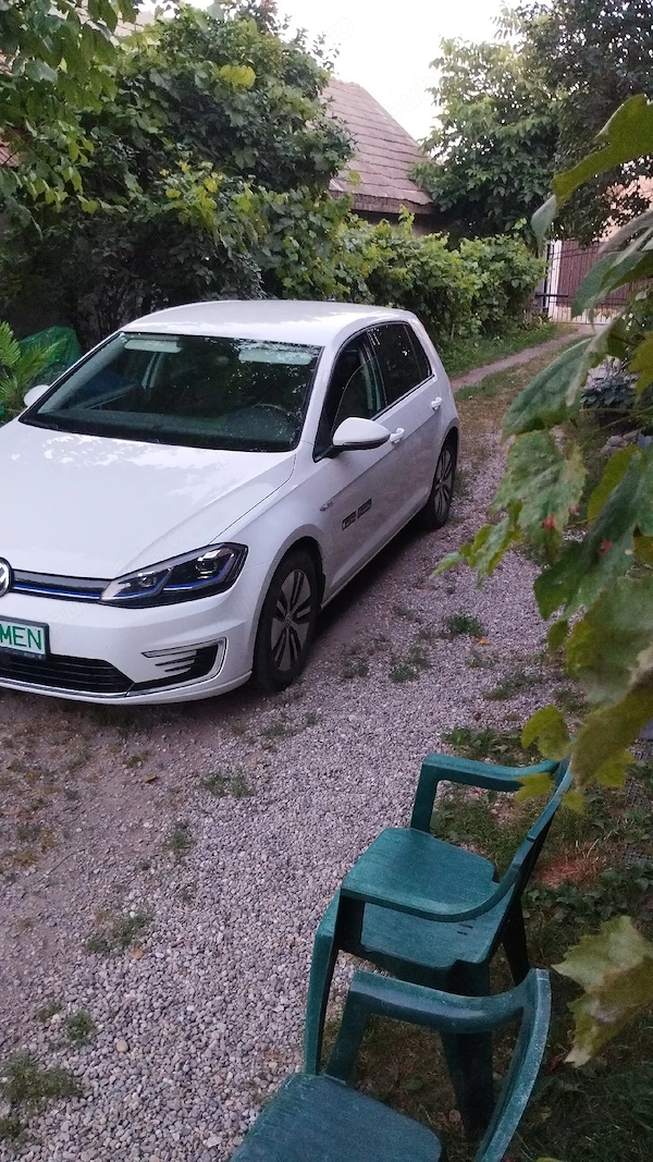 VOLKSWAGEN Golf 2020 — imagine 1