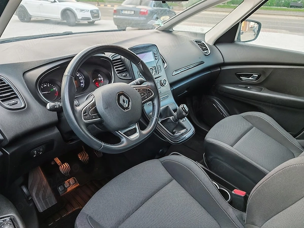 RENAULT Scenic 2018 — imagine 7
