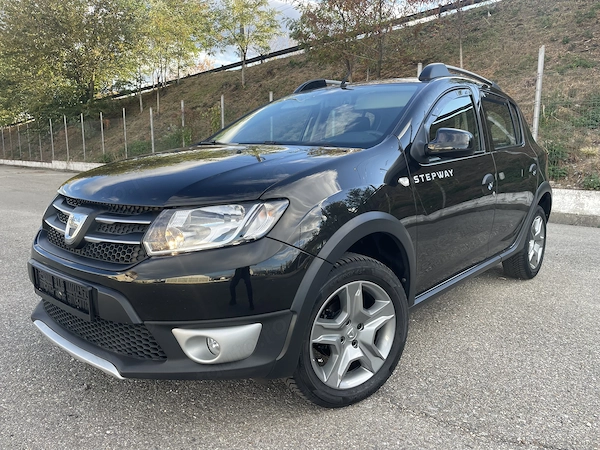 DACIA Sandero Stepway 2015 — imagine 1