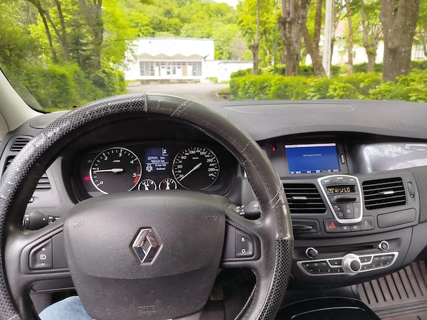 RENAULT Laguna 2010 — imagine 4