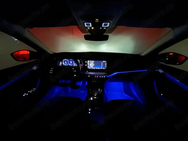 SKODA Octavia 2022 — imagine 7