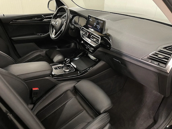 BMW X3 2021 — imagine 10