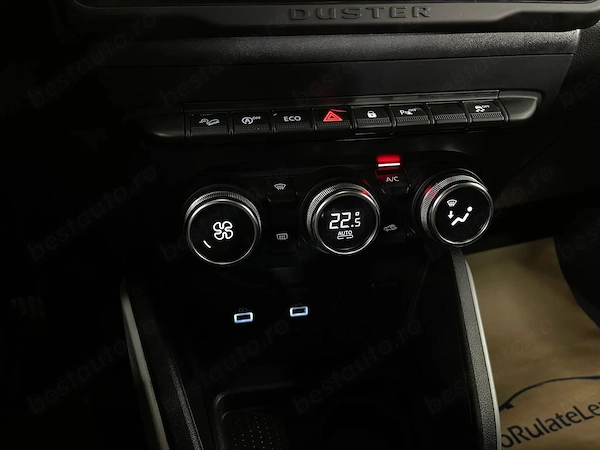 DACIA Duster 2022 — imagine 18