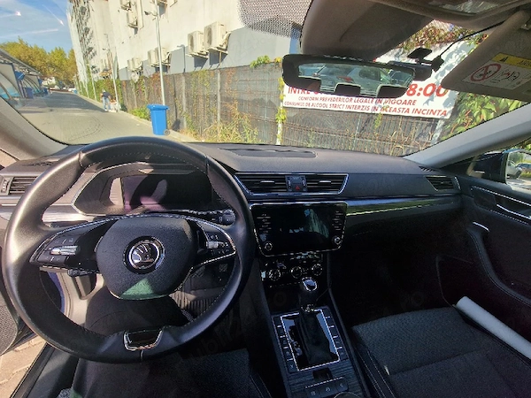 SKODA Superb 2021 — imagine 8