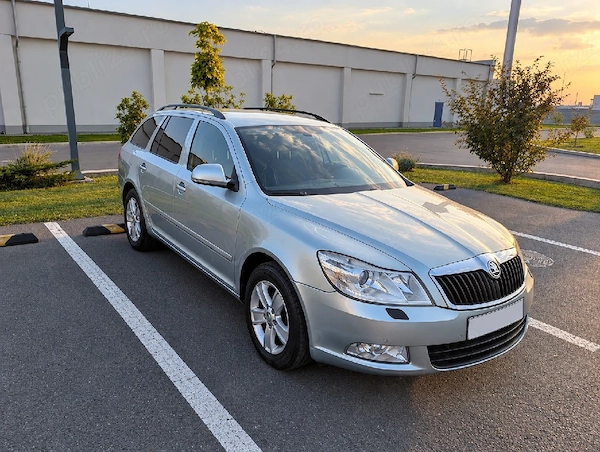 SKODA Octavia 2010 — imagine 3