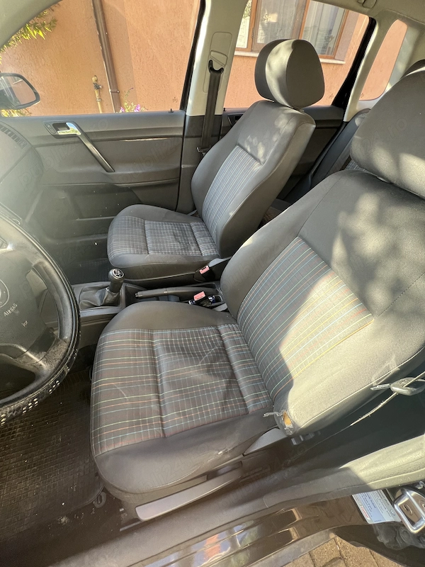 VOLKSWAGEN Polo 2008 — imagine 1