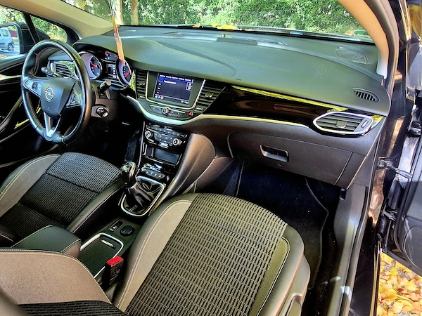 OPEL Astra 2020 — imagine 5