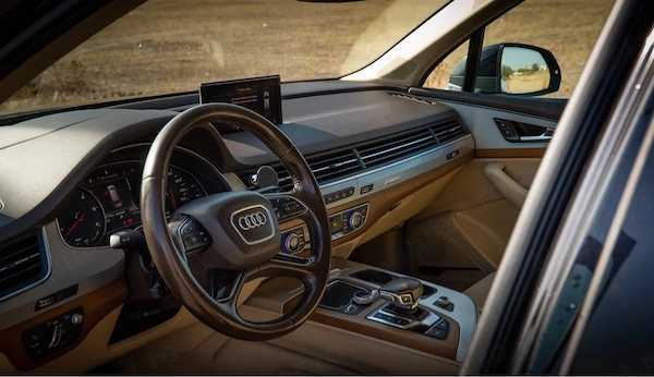 AUDI Q7 2016 — imagine 2