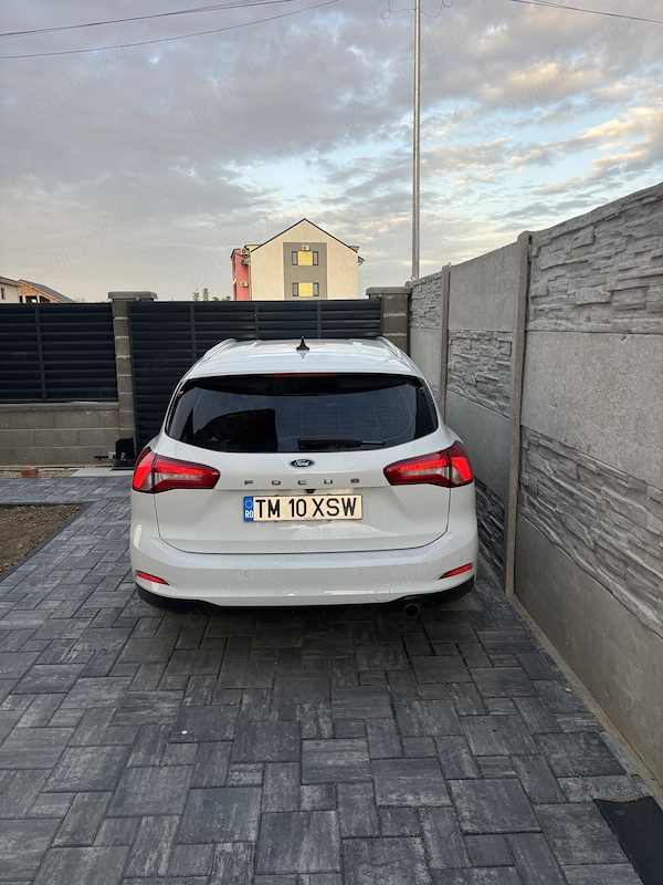 FORD Focus 2020 — imagine 4