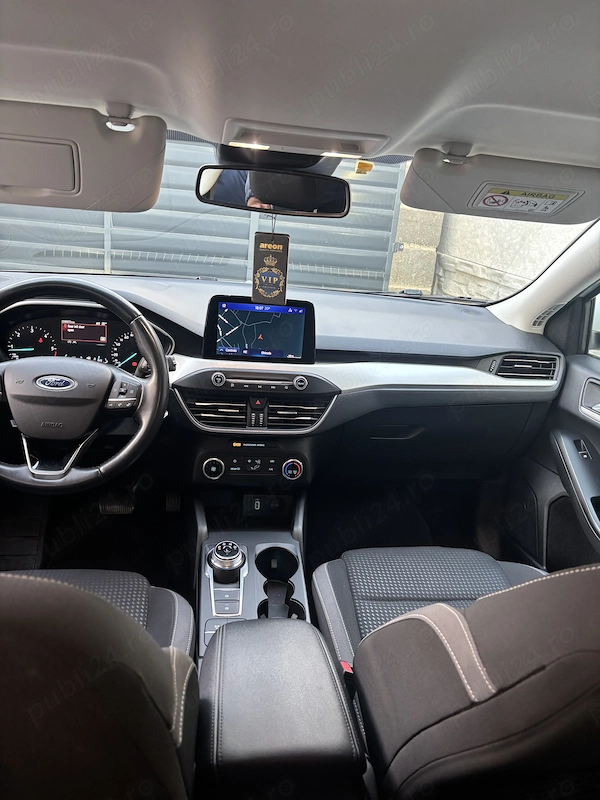 FORD Focus 2020 — imagine 5