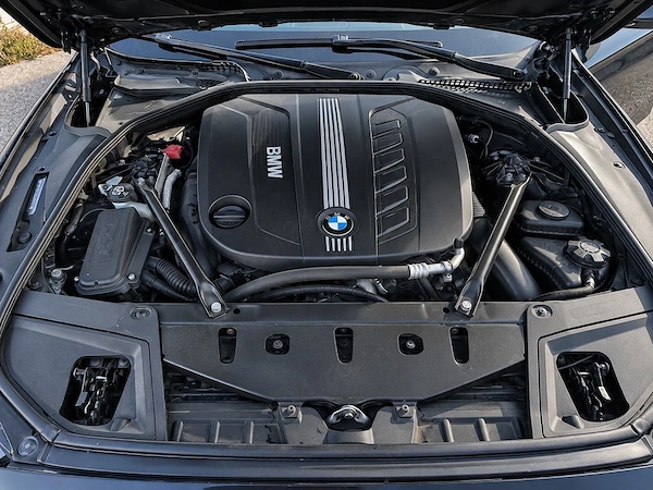 BMW Seria 5 2011 — imagine 4