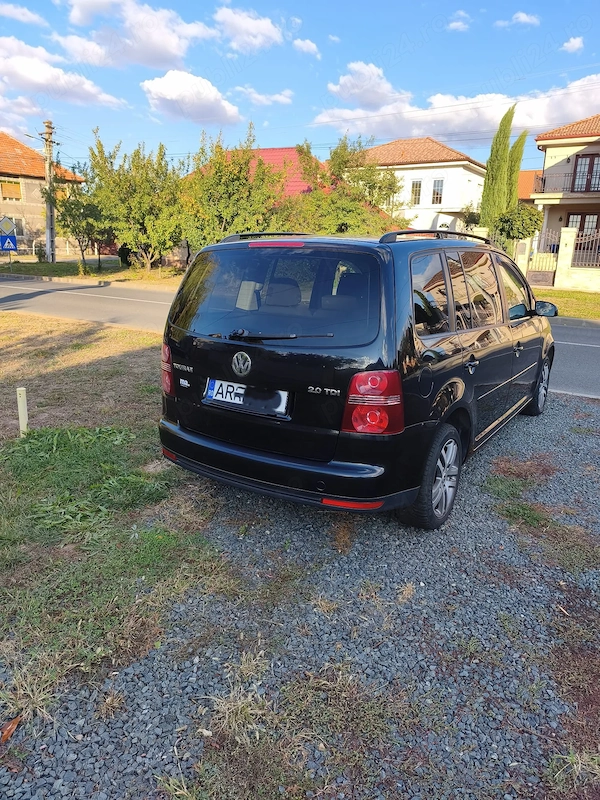VOLKSWAGEN Touran 2008 — imagine 4