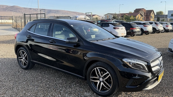 MERCEDES-BENZ GLA 2016 — imagine 15