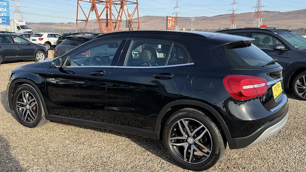 MERCEDES-BENZ GLA 2016 — imagine 11