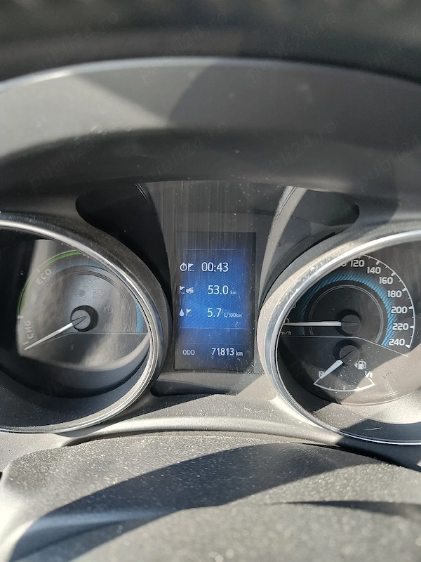 TOYOTA Auris 2018 — imagine 6