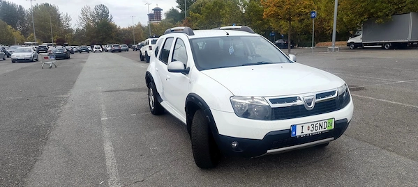 DACIA Duster 2012 — imagine 3