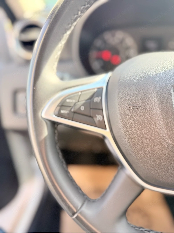 DACIA Duster 2022 — imagine 42