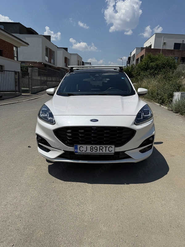 FORD Kuga 2023 — imagine 1