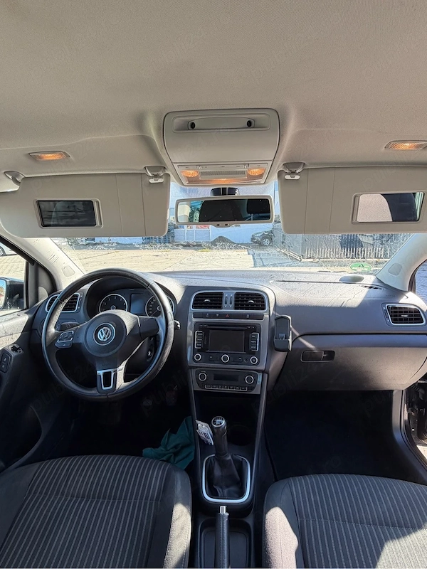 VOLKSWAGEN Polo 2012 — imagine 10