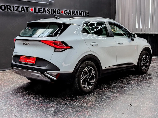 KIA Sportage 2023 — imagine 6