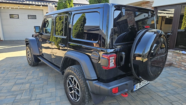 JEEP Wrangler 2024 — imagine 2