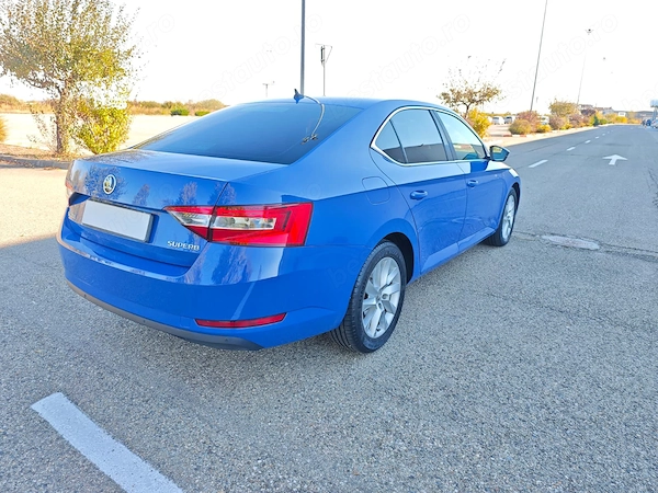 SKODA Superb 2018 — imagine 4