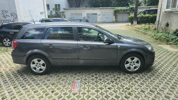 OPEL Astra 2010 — imagine 6