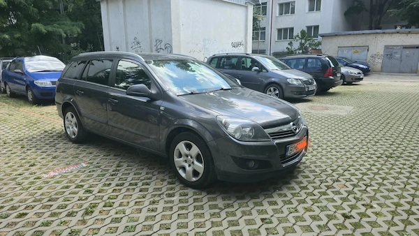OPEL Astra 2010 — imagine 7