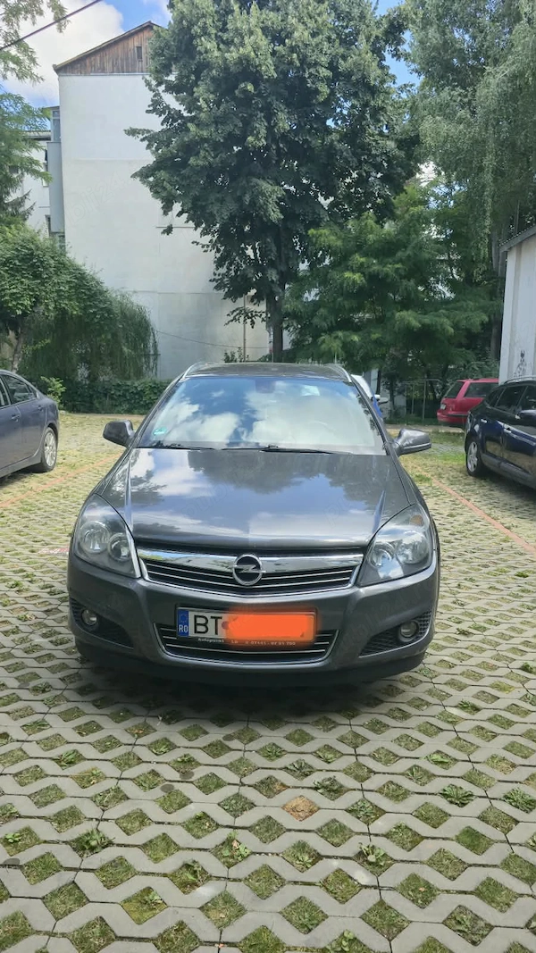 OPEL Astra 2010 — imagine 8