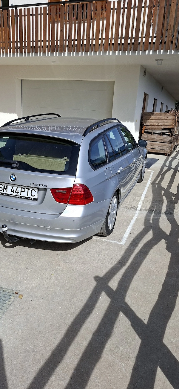 BMW Seria 3 2009 — imagine 2