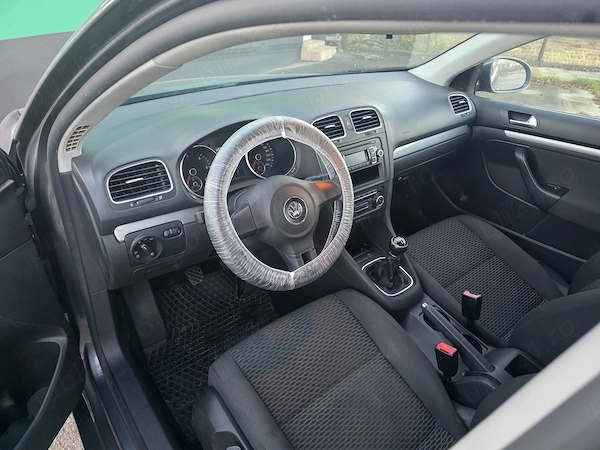VOLKSWAGEN Golf 2010 — imagine 7