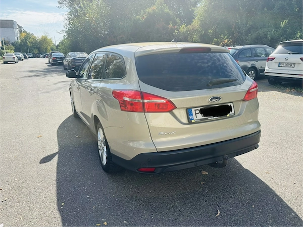 FORD Focus 2015 — imagine 3