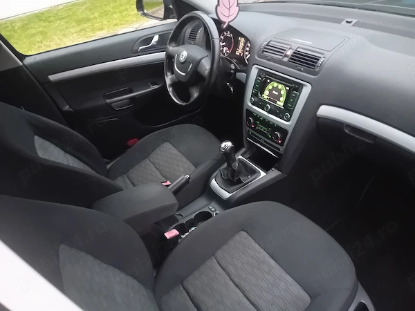 SKODA Octavia 2011 — imagine 6