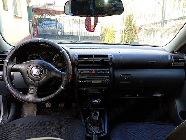 SEAT Leon 2001 — imagine 2