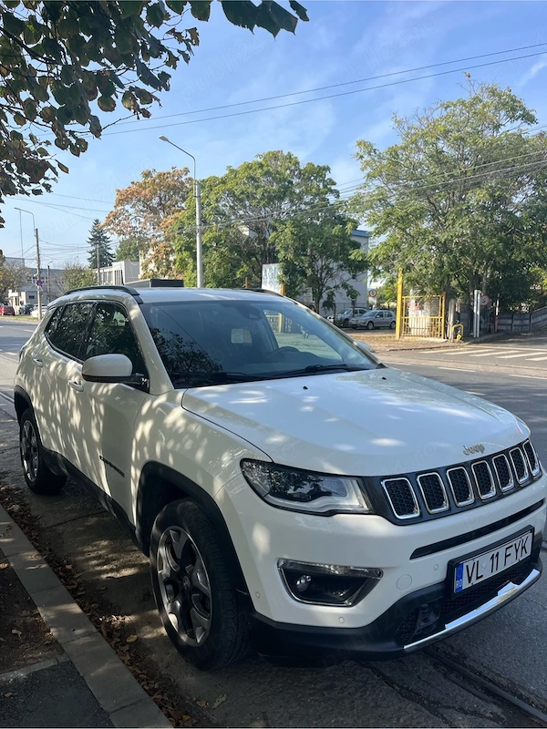 JEEP Compass 2019 — imagine 3