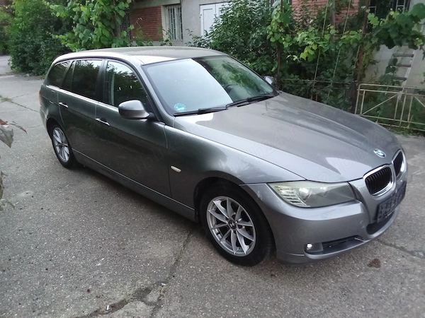 BMW Seria 3 2010 — imagine 2