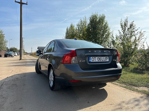 VOLVO S40 2010 — imagine 6