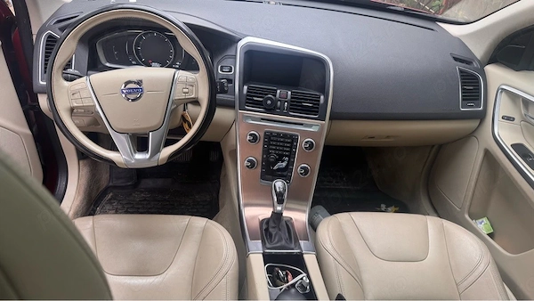 VOLVO XC60 2015 — imagine 2