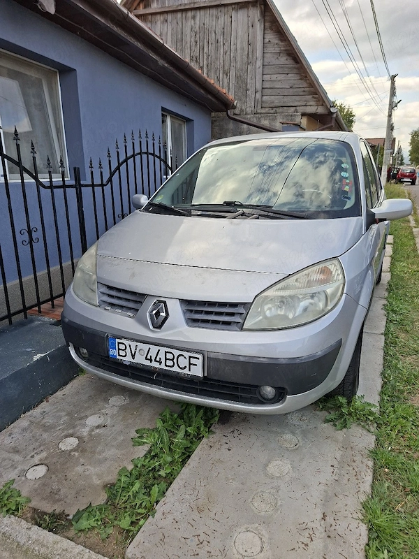 RENAULT Scenic 2005 — imagine 3