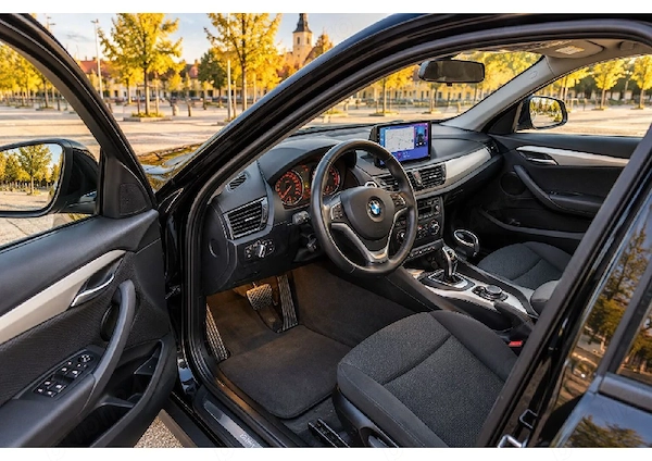 BMW X1 2015 — imagine 4