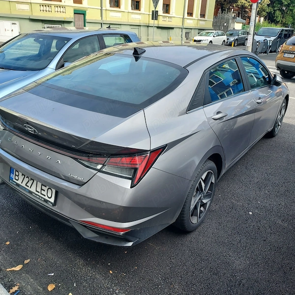 HYUNDAI Elantra 2021 — imagine 2