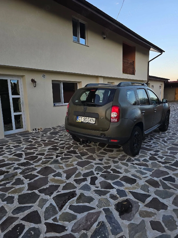 DACIA Duster 2010 — imagine 3