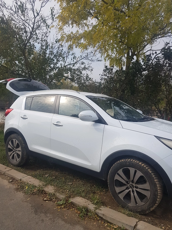 KIA Sportage 2013 — imagine 3