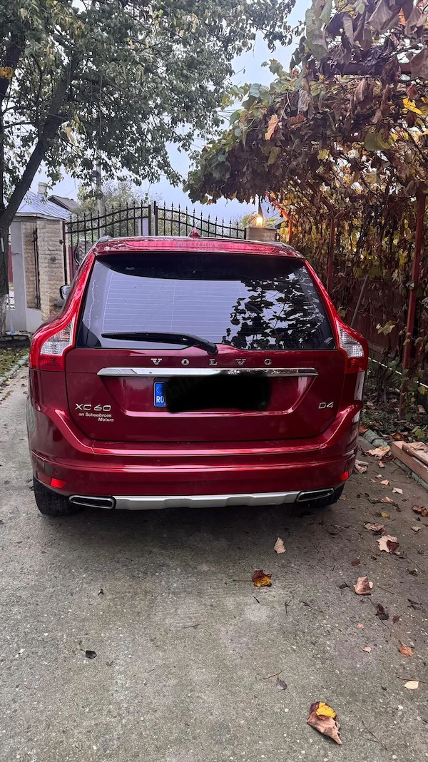 VOLVO XC60 2015 — imagine 16