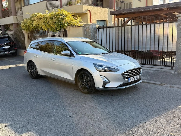 FORD Focus 2019 — imagine 6
