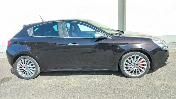 ALFA ROMEO Giulietta 2012 — imagine 2